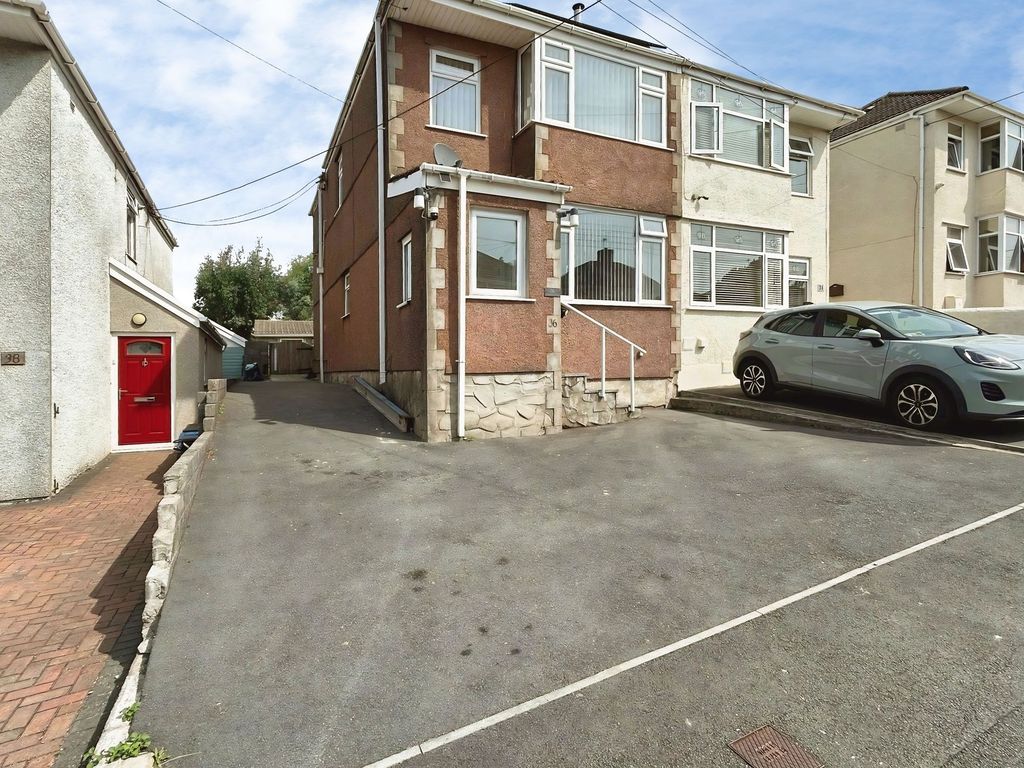 Property photo 1 of 24