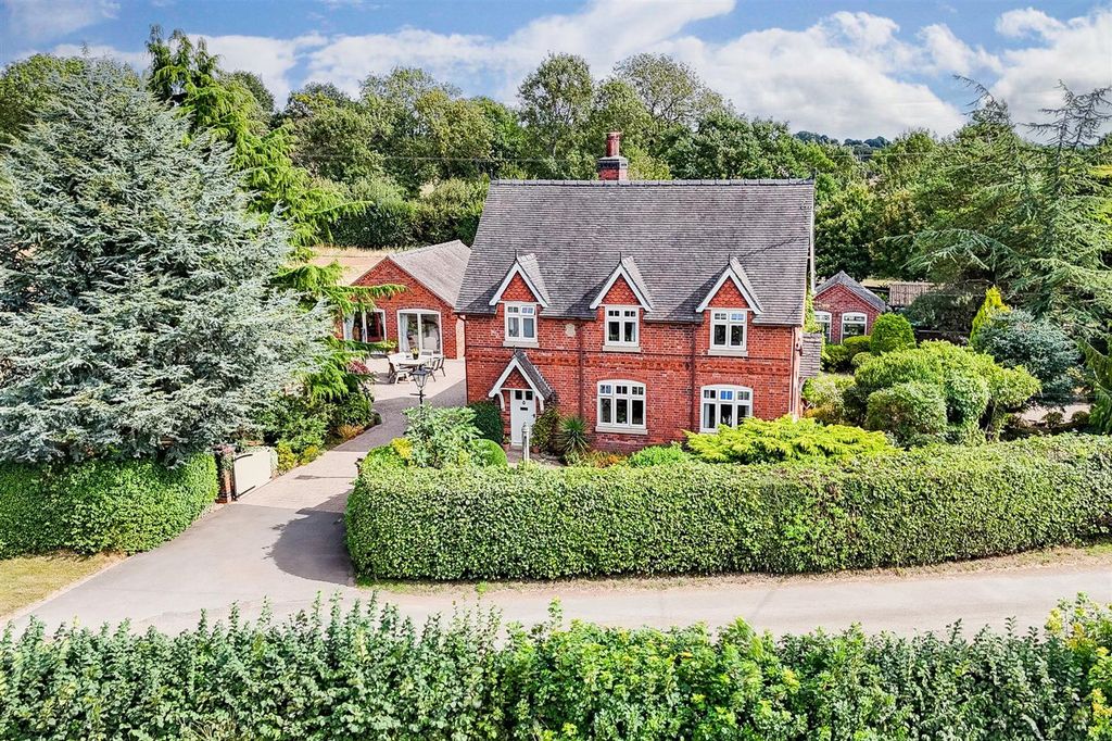 Property photo 1 of 79