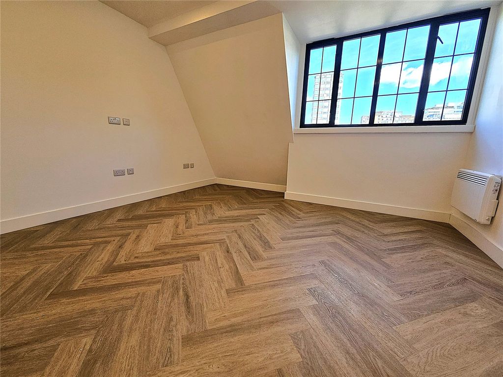 Property photo 1 of 5 Picture No. 02