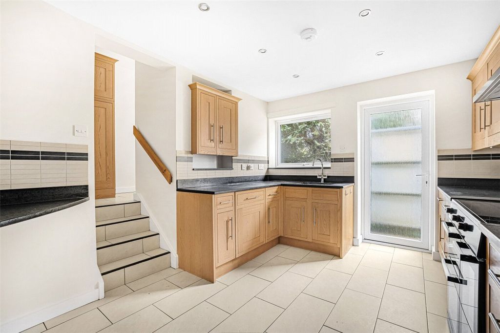 Property photo 3 of 24 Picture No. 03