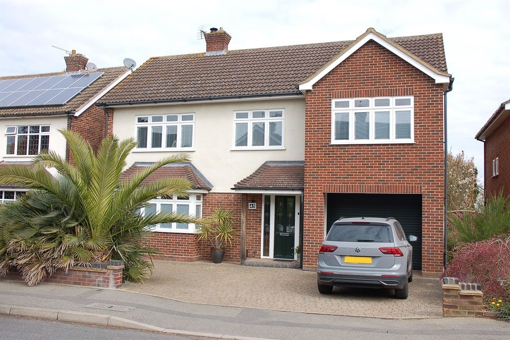 Property photo 1 of 36 (Main)