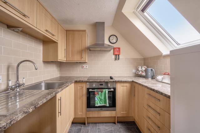 Property photo 2 of 20 Kitchen