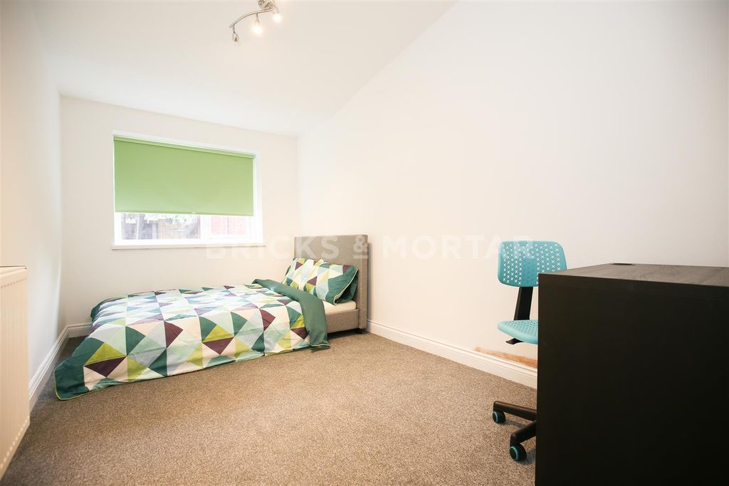 Property photo 3 of 8 Cphdcy3Z9Mhpkrmr_Bn0Oe1Fkpg.Jpg