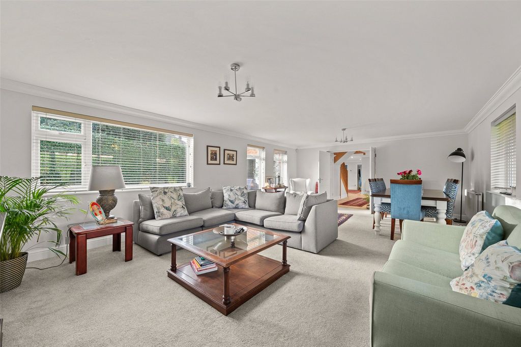 Property photo 3 of 21 Picture No. 63