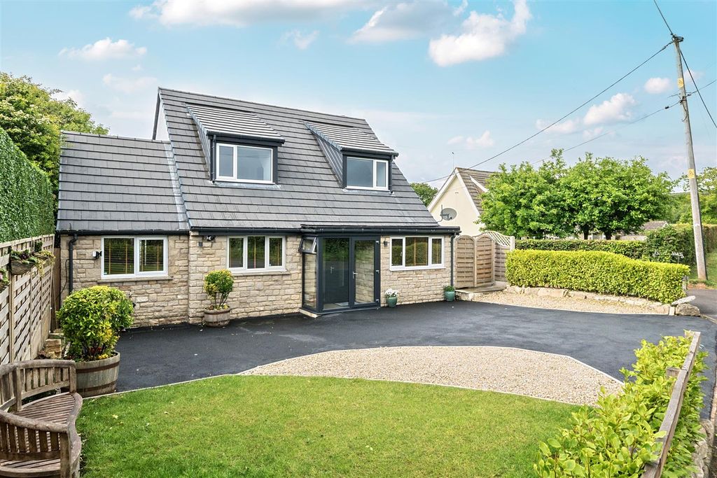 Property photo 1 of 27 1459597-19-6A0736F05E1d7.Jpg