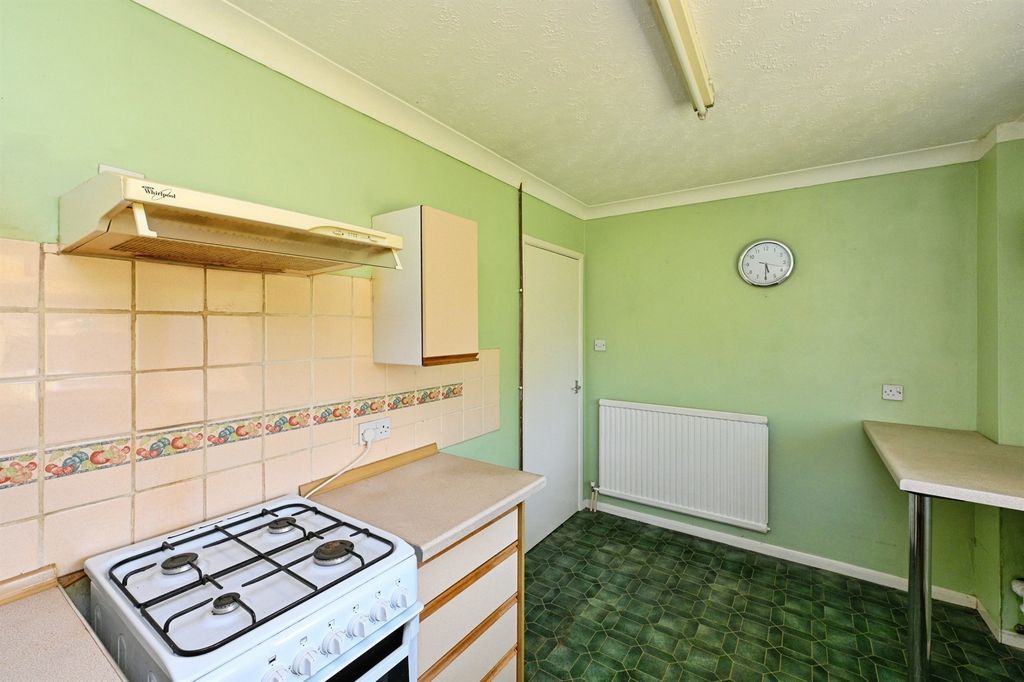 Property photo 3 of 15
