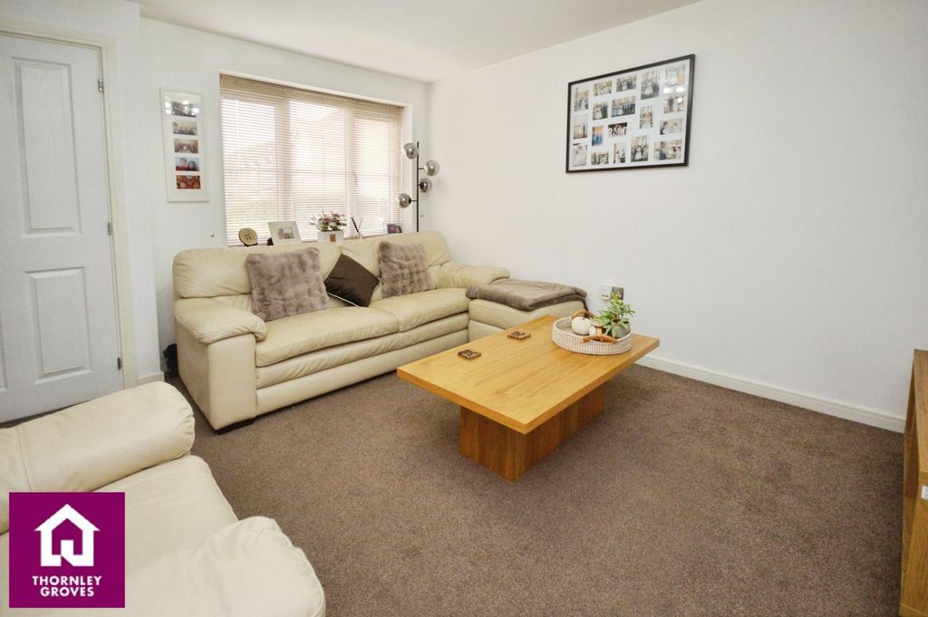 Property photo 2 of 12 Living Room