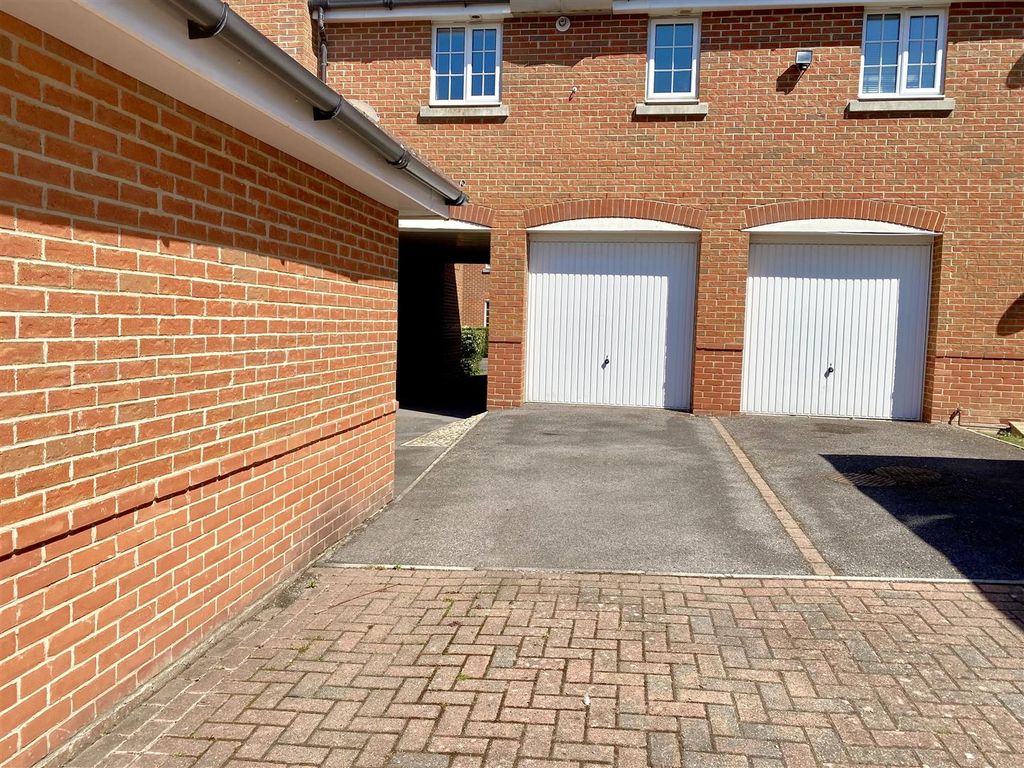 Property photo 2 of 9 Img_3985.Jpg