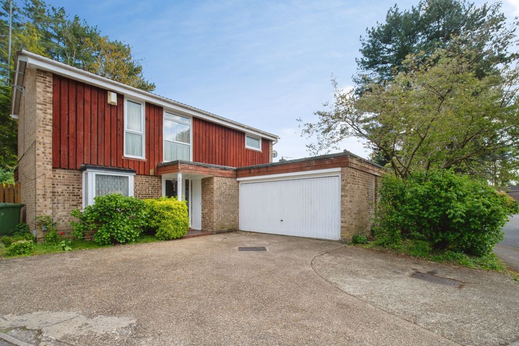 Property photo 1 of 20