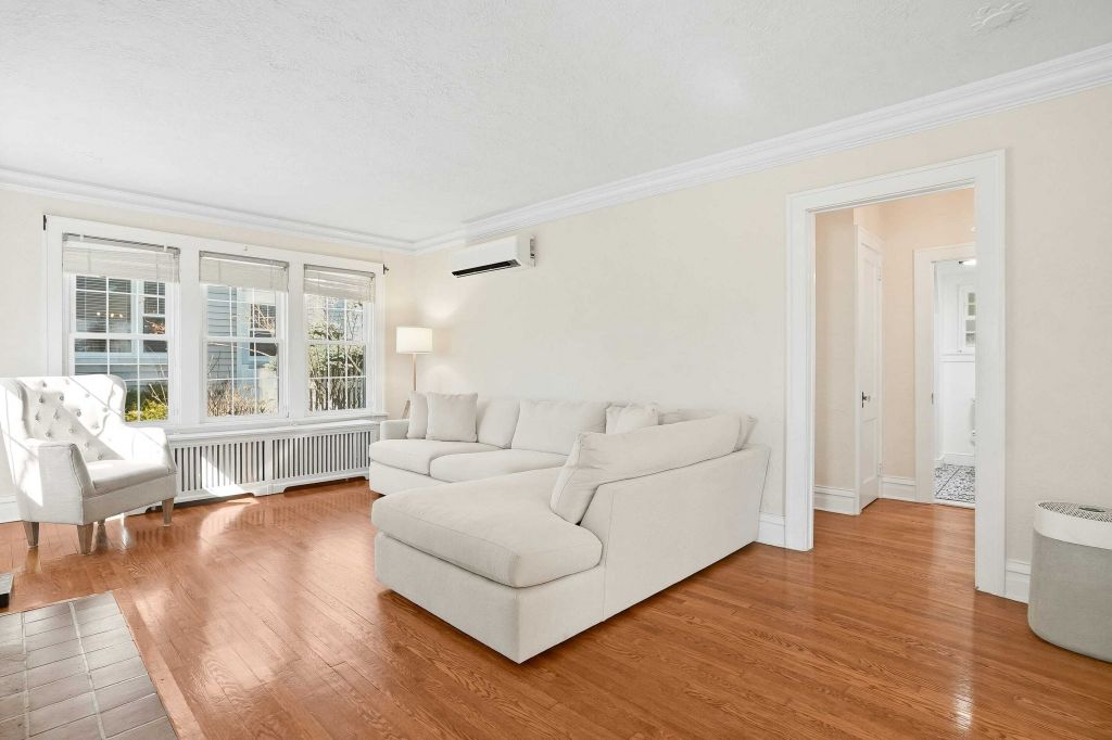 Property photo 3 of 23 <Alttext/>