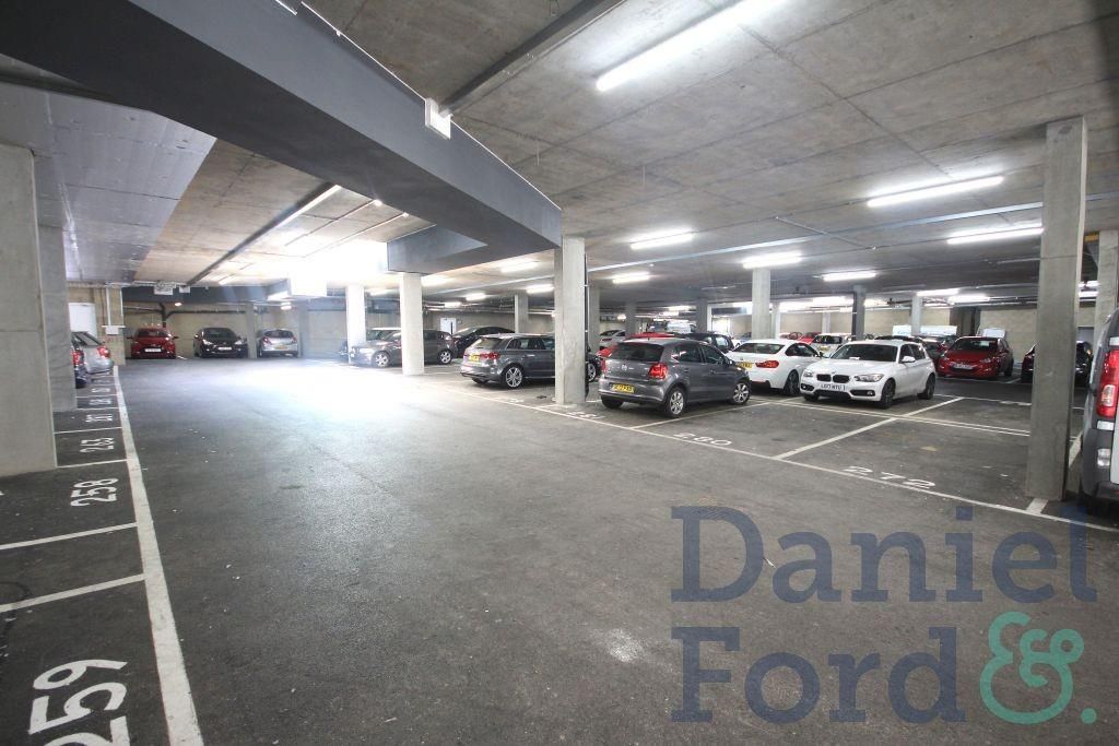 Property photo 1 of 11 Img_702_9_Large.Jpg