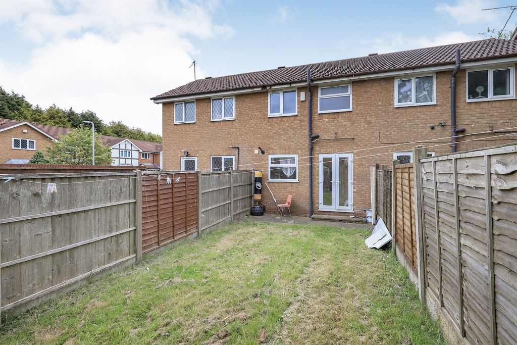 Property photo 2 of 13
