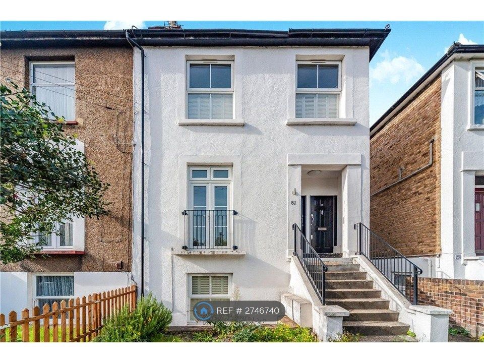 Property photo 1 of 13 Front