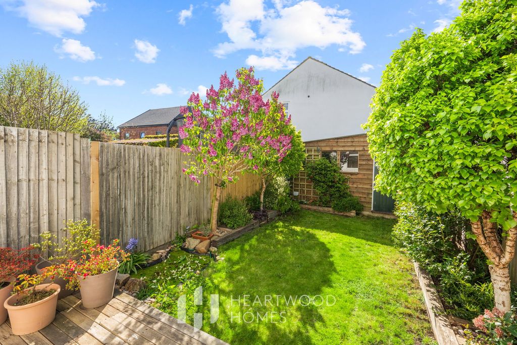 Property photo 2 of 16