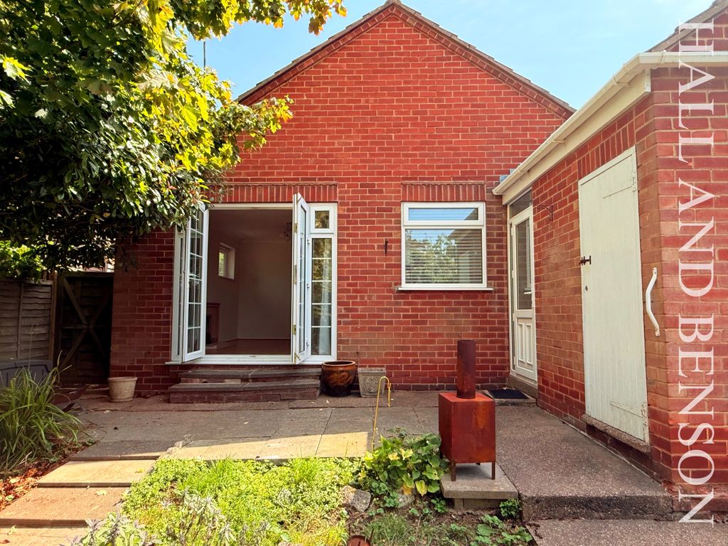 Property photo 2 of 16 Image
