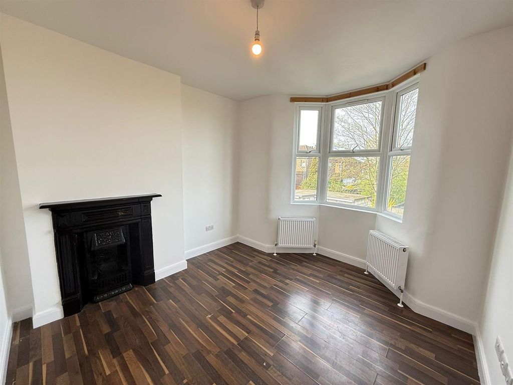 Property photo 2 of 7 2.Jpg