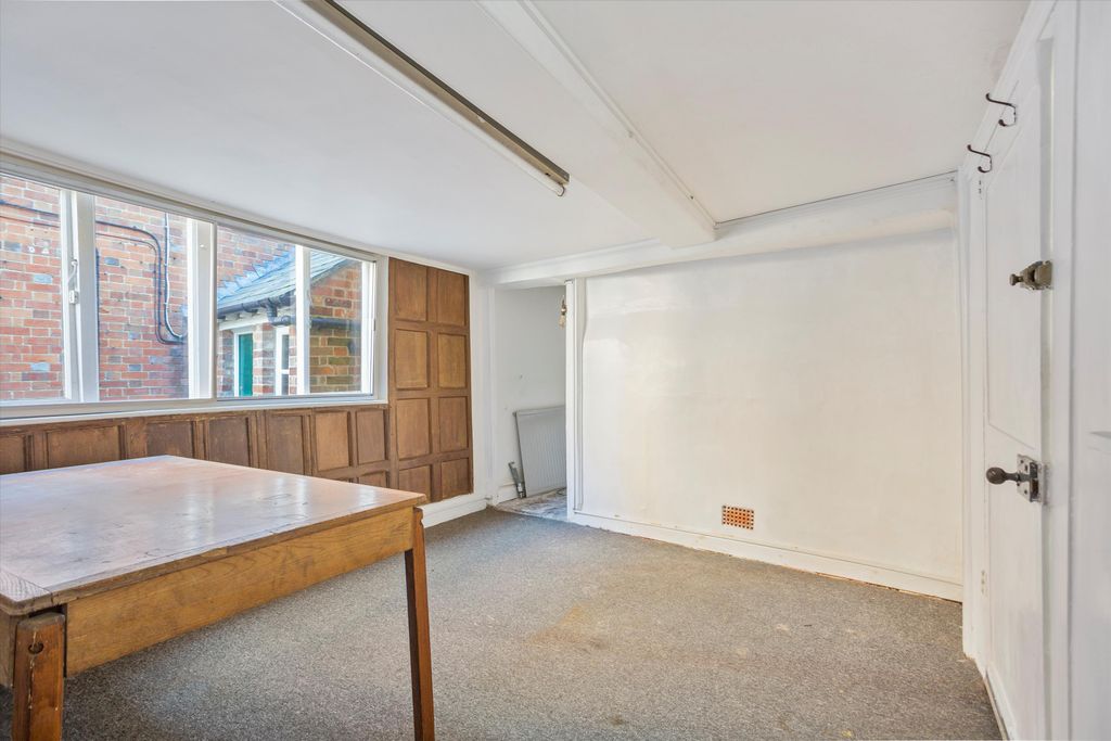 Additional image 8 of 4 bed town house for saleHigh Street, Hungerford, Berkshire RG17