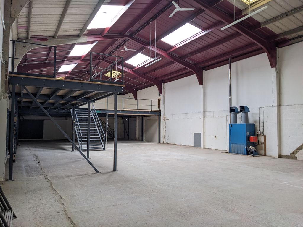 Property photo 2 of 7 Pxl_20250414_141846879