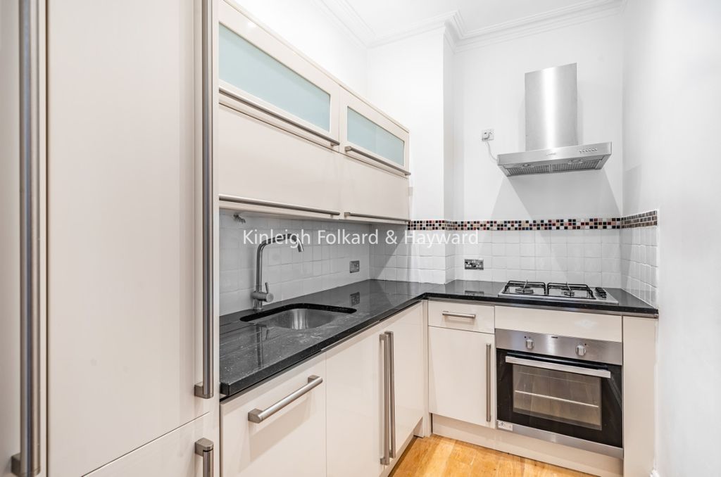 Property photo 2 of 7 36B51c8c-c416-4816-9