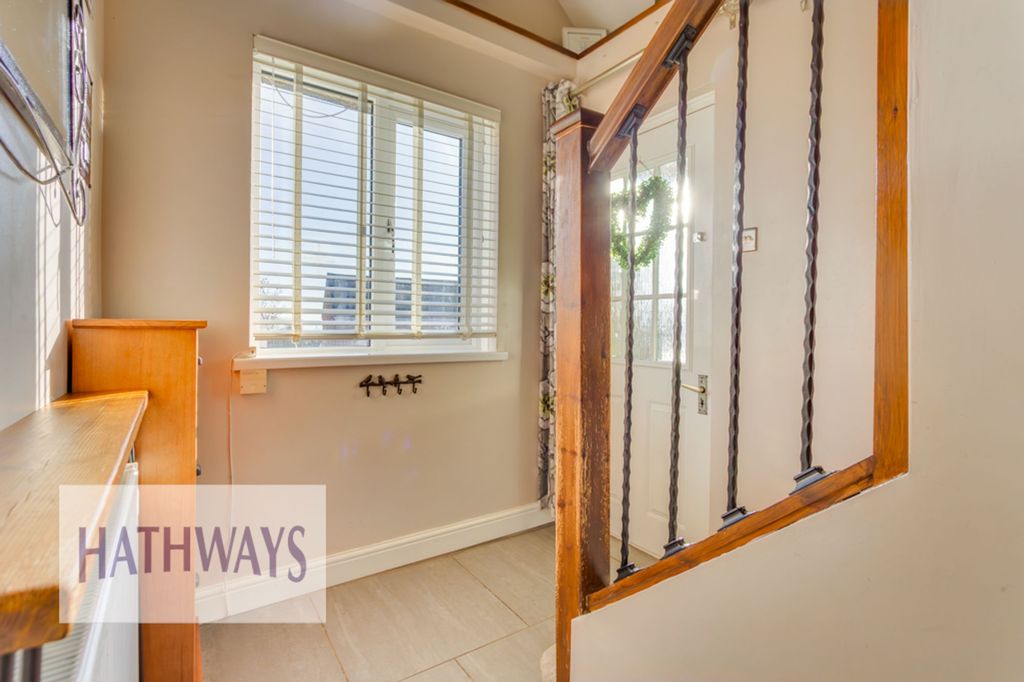 Property photo 3 of 45