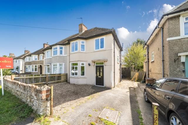 Property photo 1 of 17 External