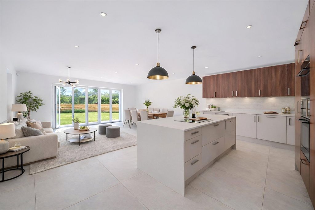 Property photo 2 of 13 Kitchen Family Room