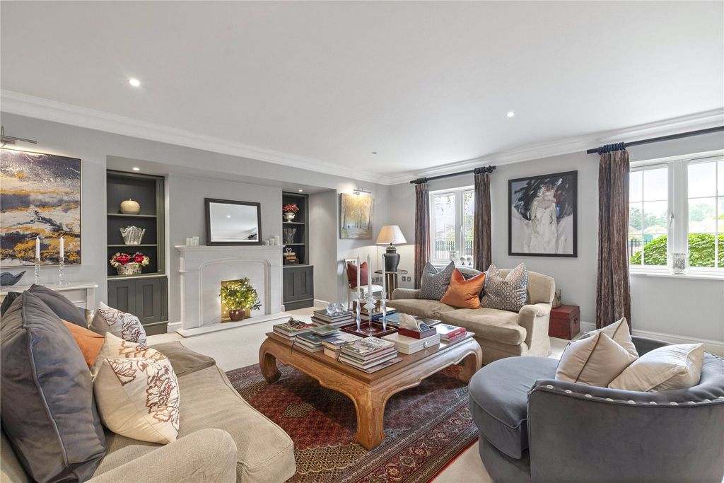 Property photo 2 of 19 Picture No. 56