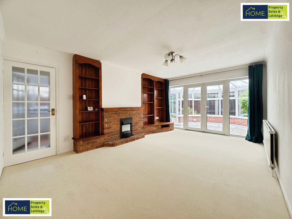 Property photo 2 of 18 Alan Close, Rushey Mead, Leicester, Le4 7Qw