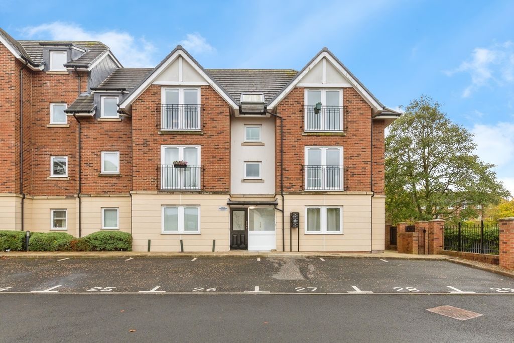 Property photo 1 of 17 Photo