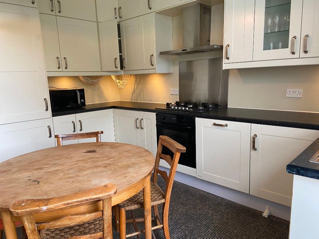 Property photo 2 of 12 Photo 2