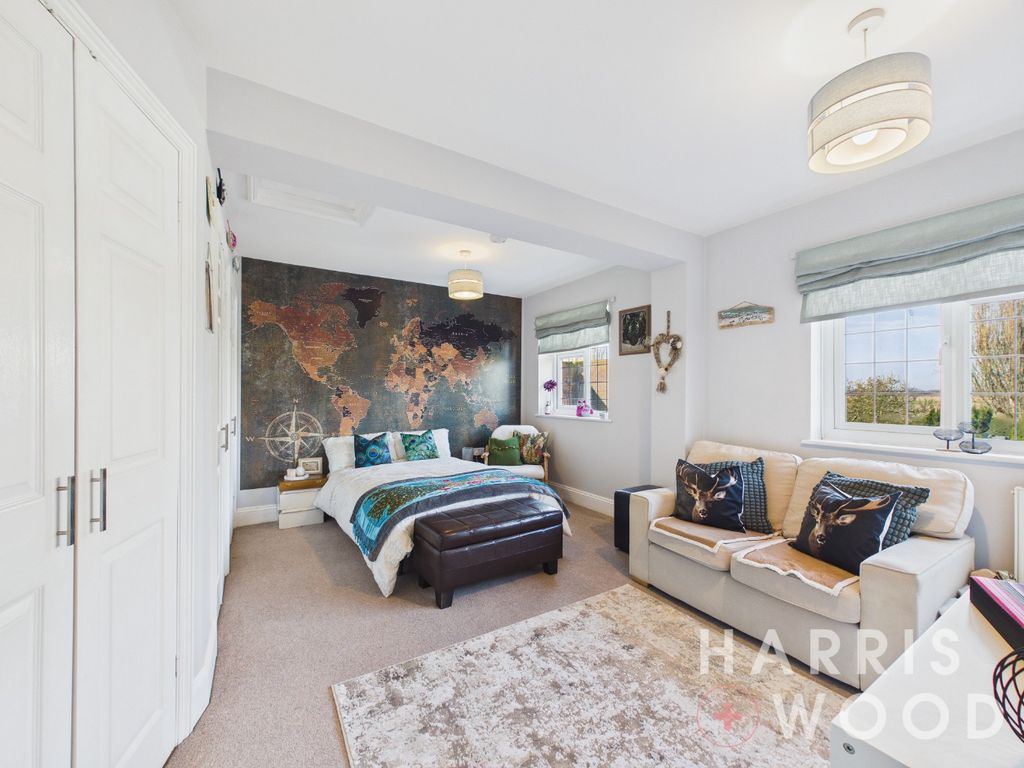 Property photo 2 of 42 4899534