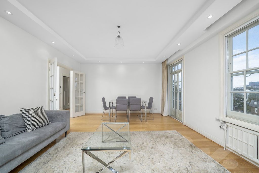 Property photo 3 of 21 Photo 3