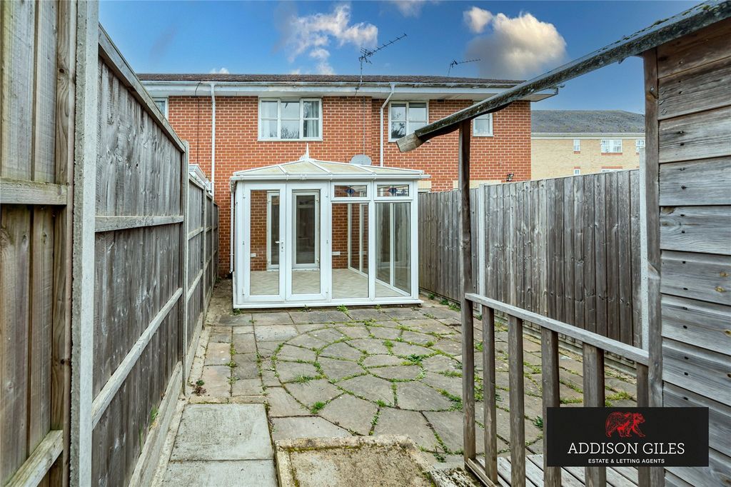 Property photo 2 of 16 Picture No. 22