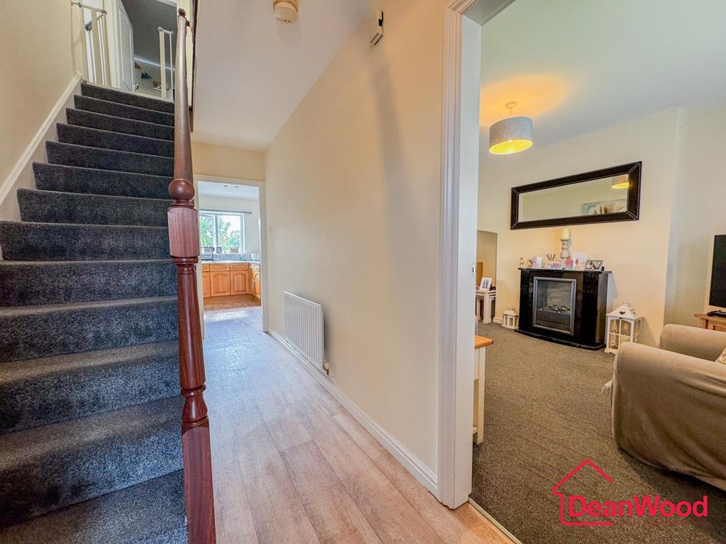 Property photo 3 of 28 4.Jpg