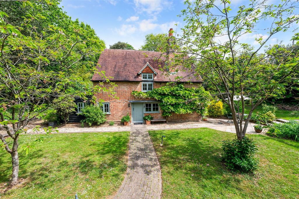Property photo 1 of 32 Vine Cotage (26).Jpg