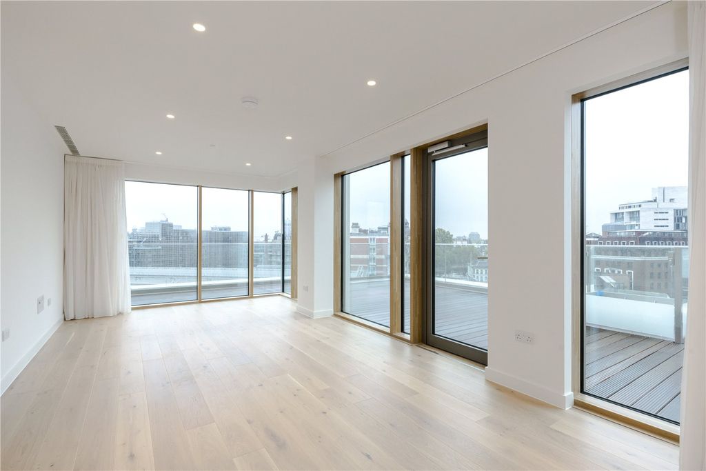 Property photo 2 of 17 Picture No. 19