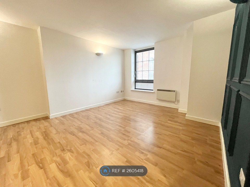Property photo 3 of 13 Living Area