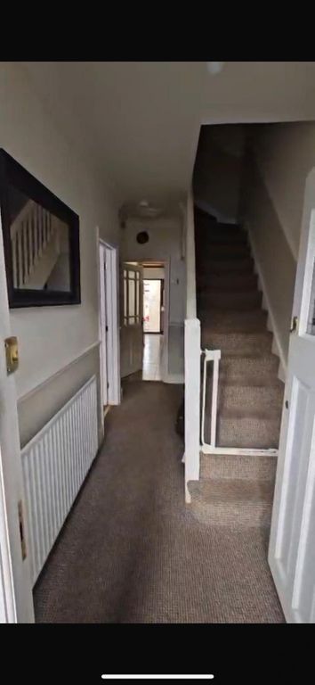 Property photo 3 of 4 Entrance