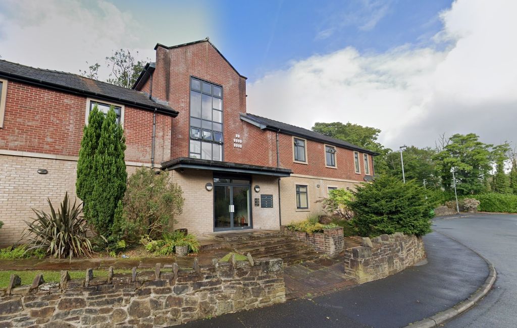 Property photo 1 of 7