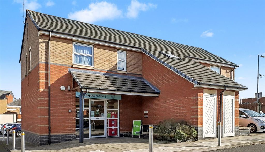 Property photo 1 of 5 2 Vc External.Jpg