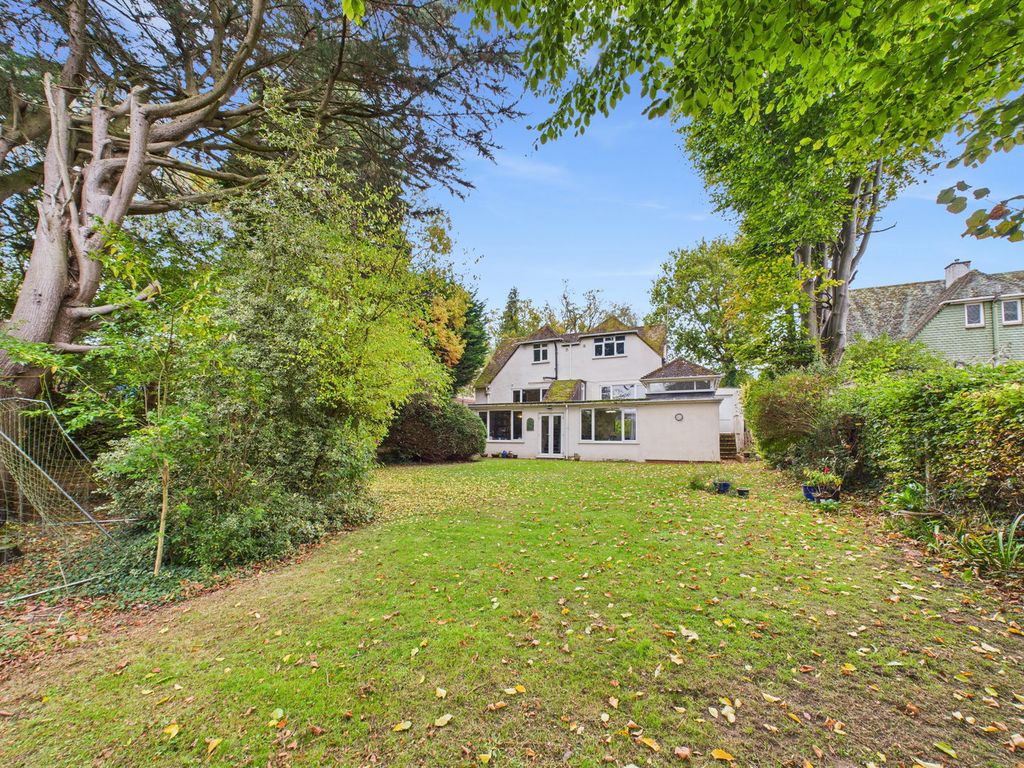 Property photo 2 of 18