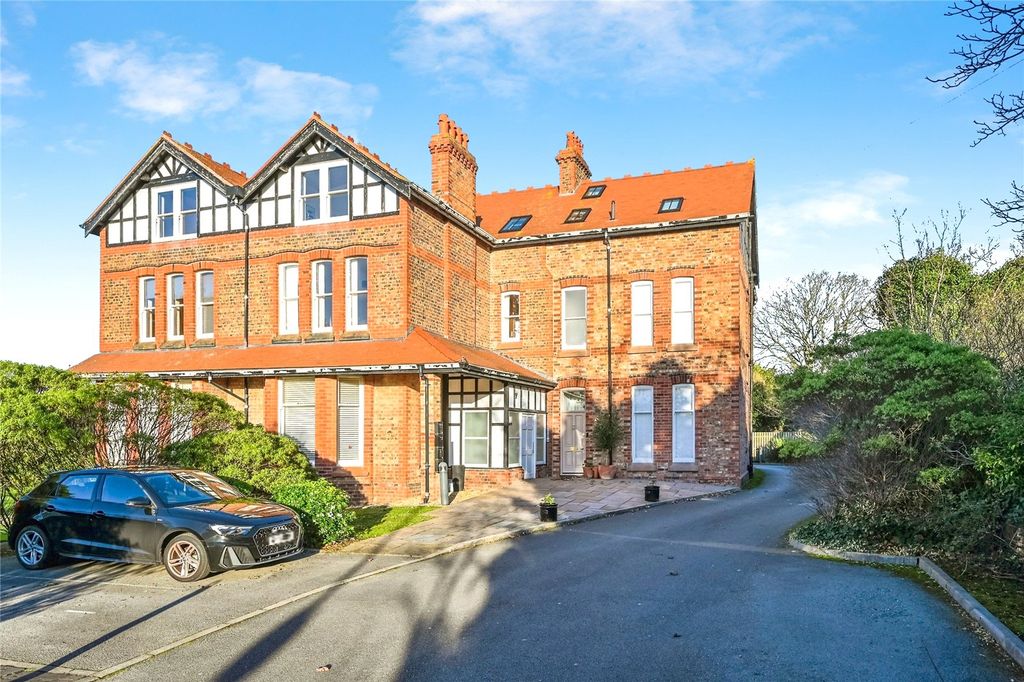 Property photo 1 of 31 Picture No. 35