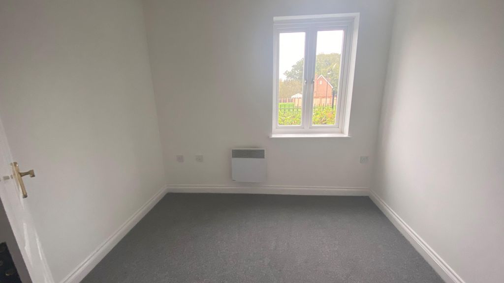 Property photo 2 of 6 Bedroom 2