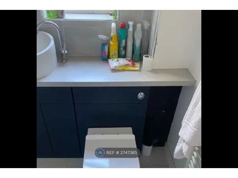 Property photo 2 of 3