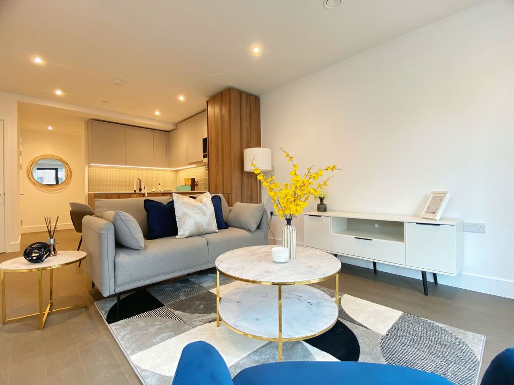 Property photo 3 of 19