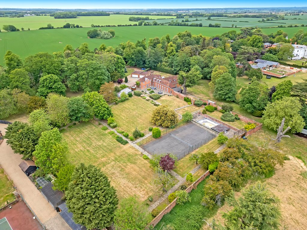 Property photo 2 of 39 Picture No. 76