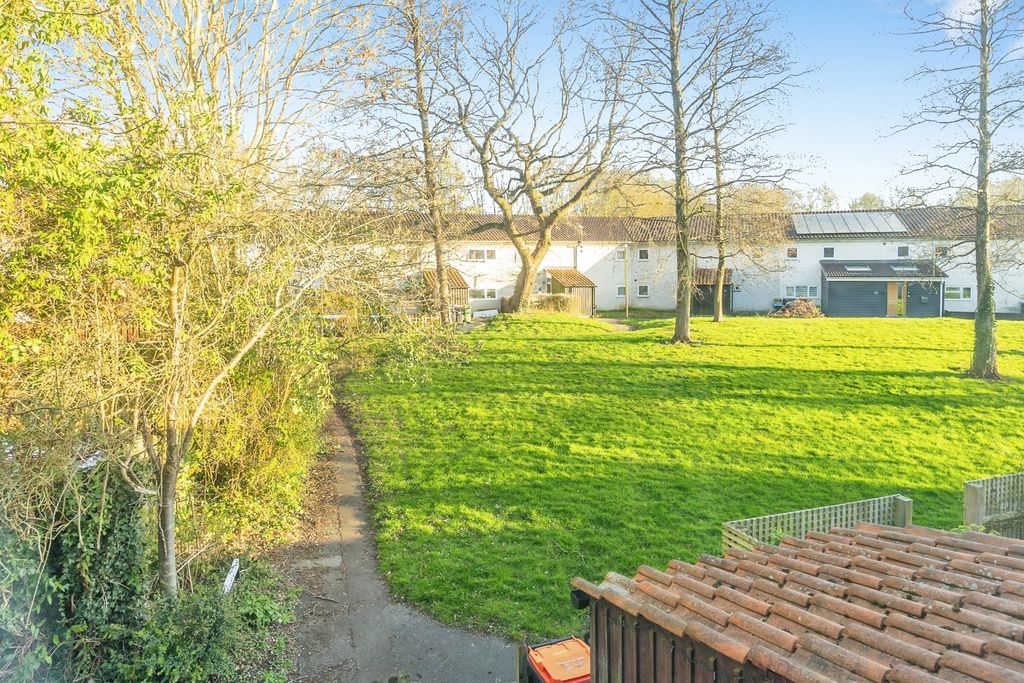 Property photo 1 of 17 Pbox-Img.Jpg