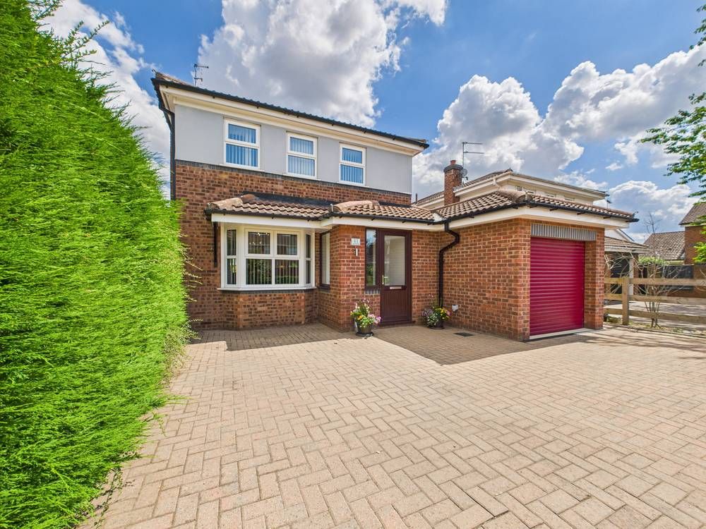 Property photo 2 of 17