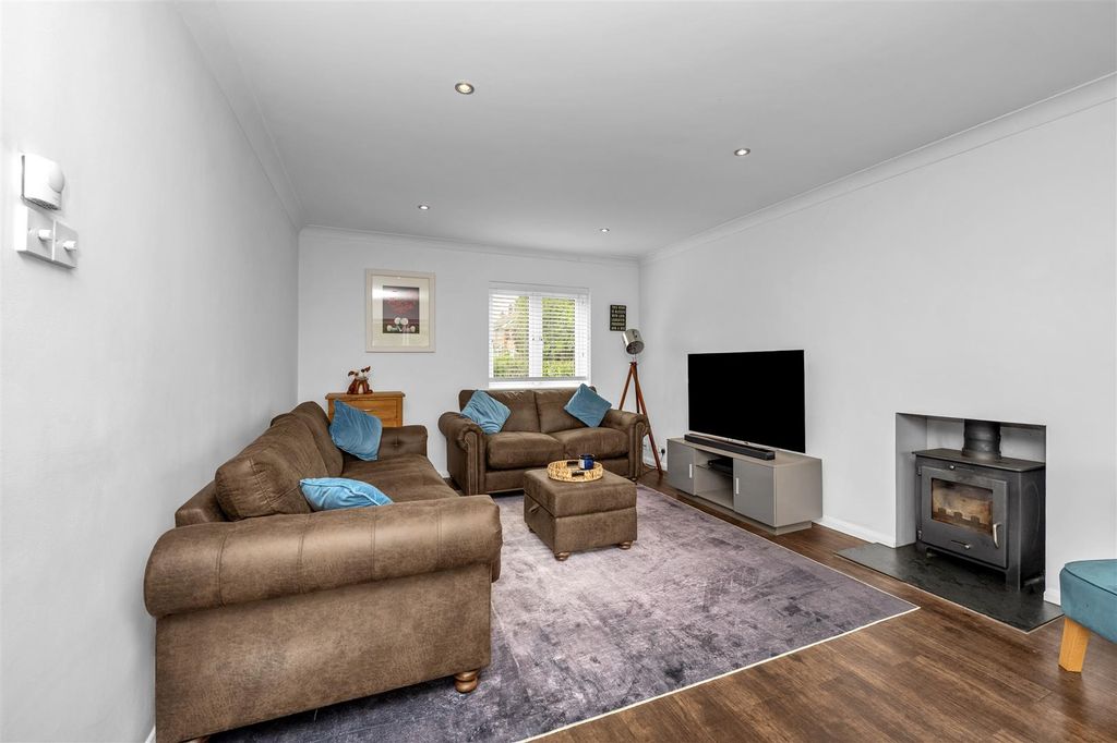 Property photo 2 of 24 Dcp_4061.Jpg