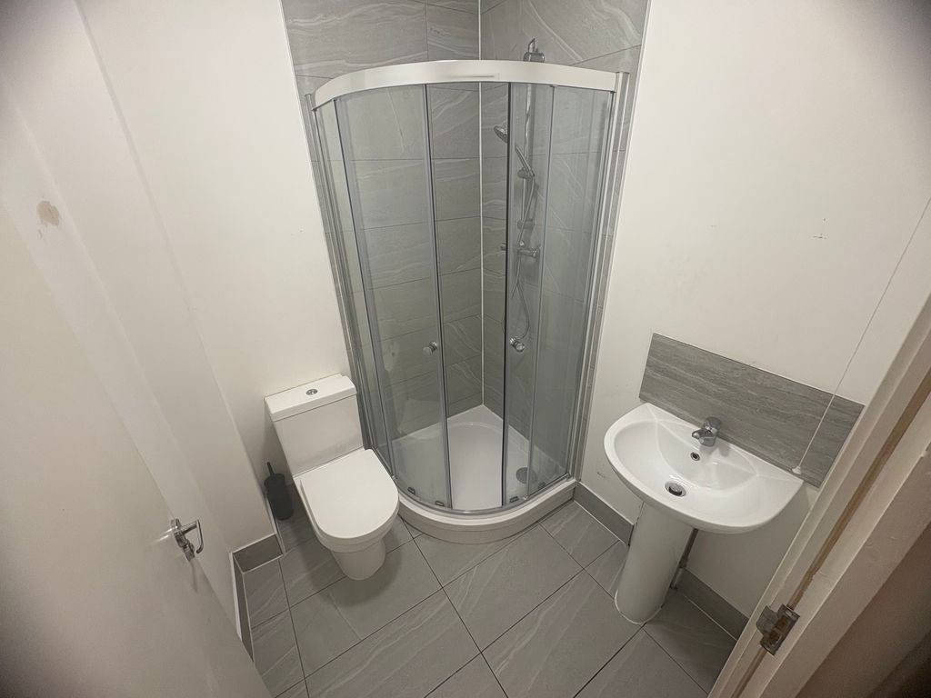 Property photo 2 of 3